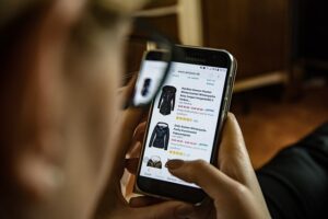 Make a website for selling clothes